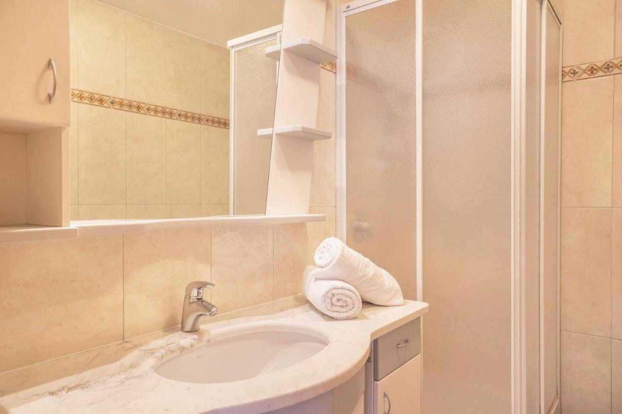 Haus Belodei - Apt B San Martino in Badia Dış mekan fotoğraf